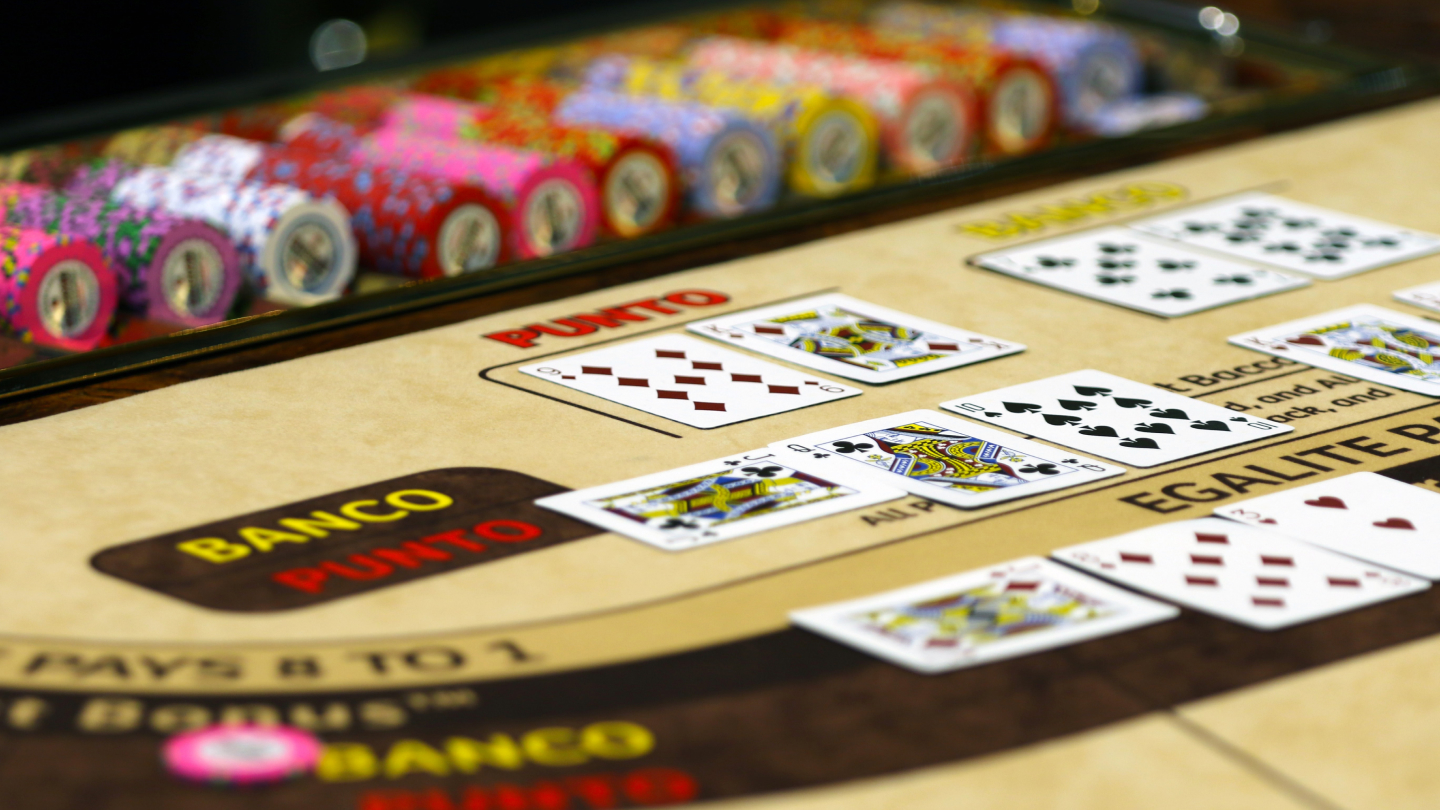 A BEGINNERS GUIDE TO PLAYING ONLINE SLOTS